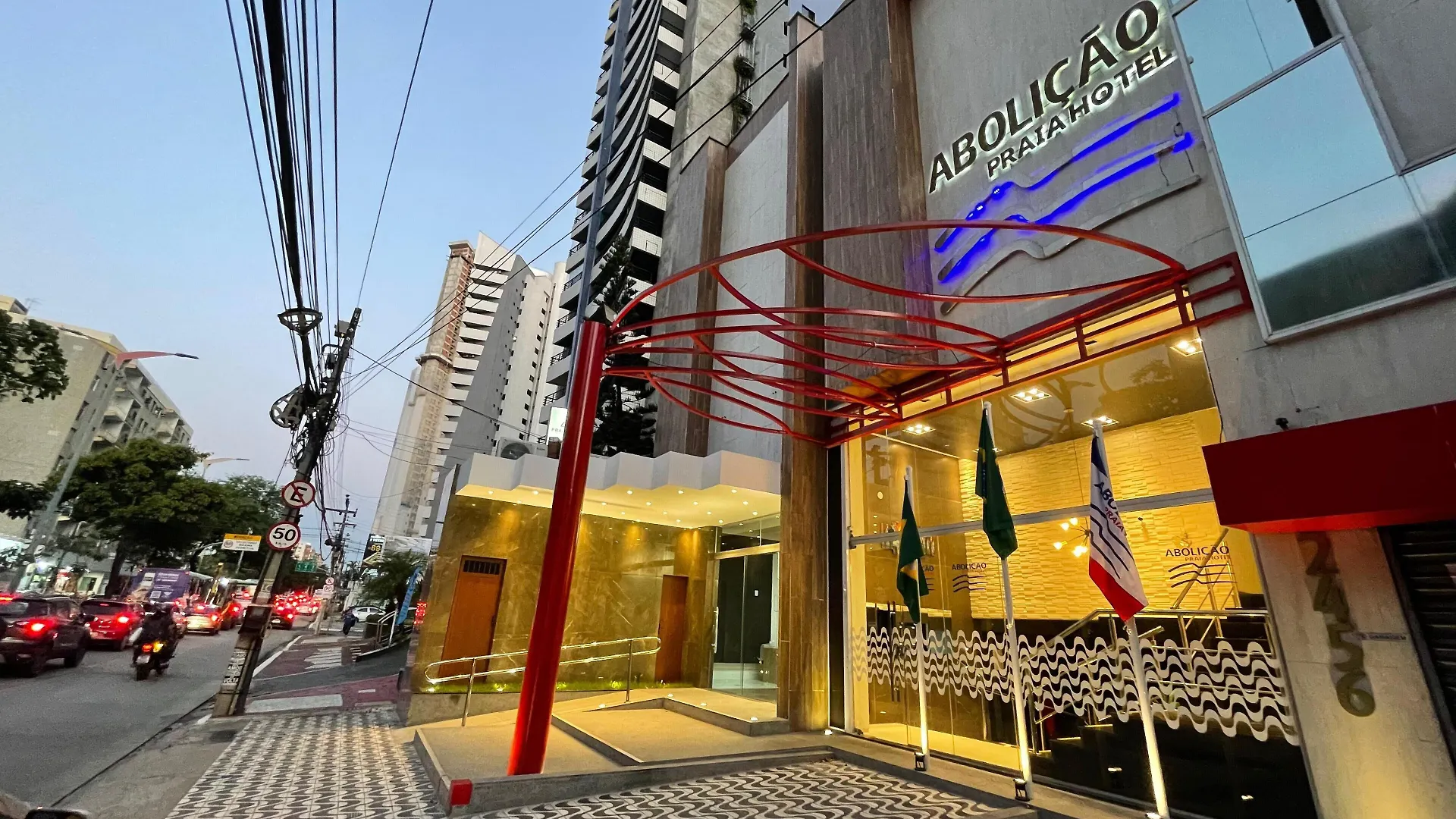 15 Hotéis em Meireles com Fácil Acesso ao Aeroporto de Fortaleza