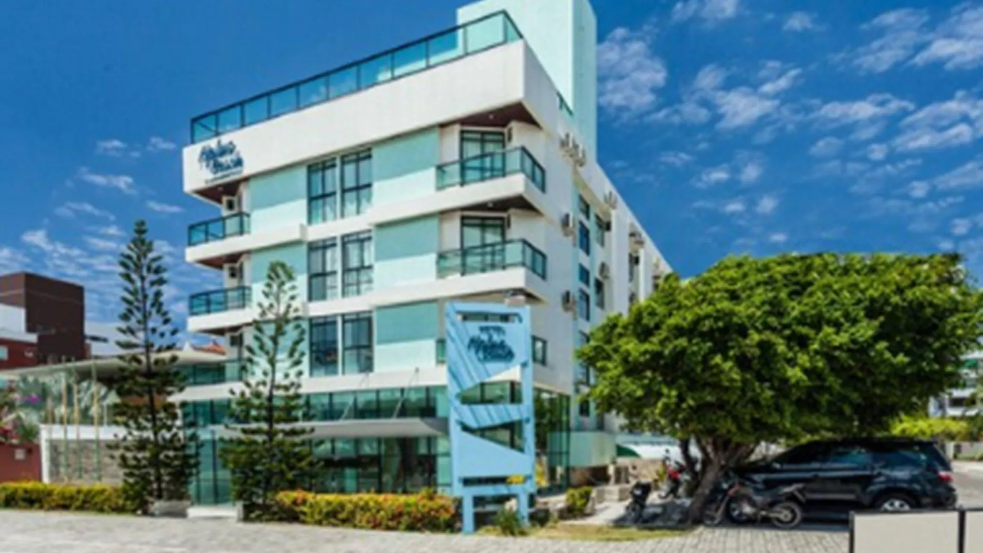 8 Resorts Perto da Casa da Pólvora com Acesso à Praia